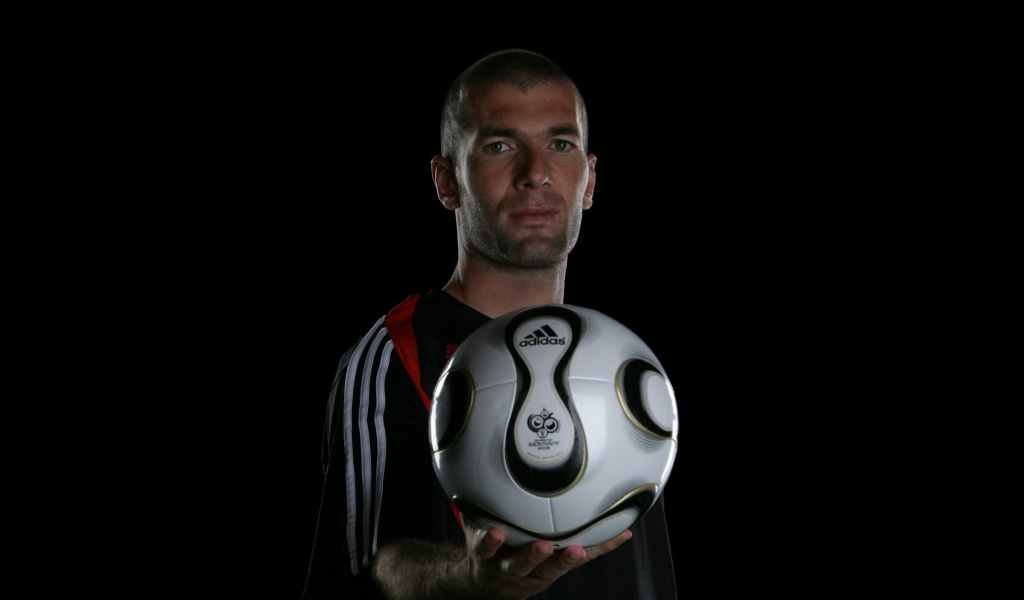 Fondo de pantalla Zinedine Zidane 1024x600