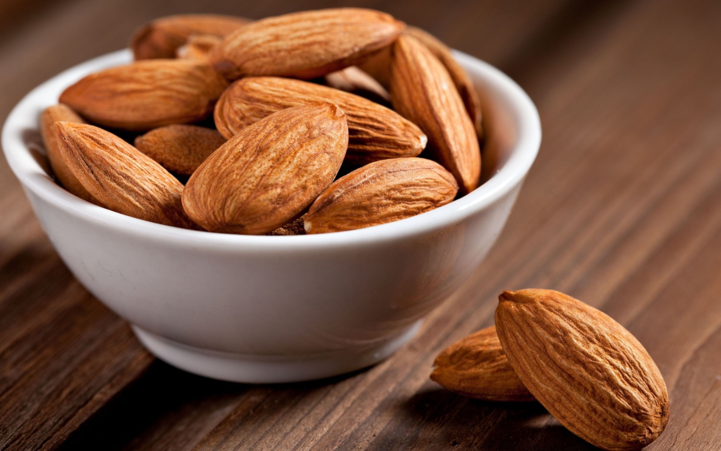 Almonds screenshot #1 1440x900