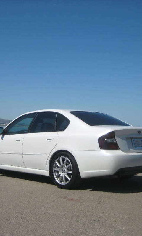 White Subaru Legacy Sedan screenshot #1 480x800