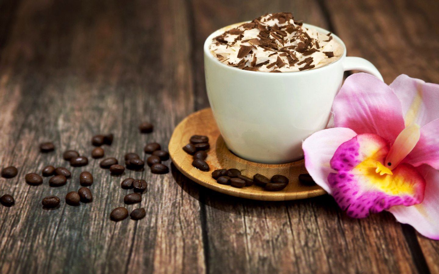 Screenshot №1 pro téma Coffee beans and flower 1440x900