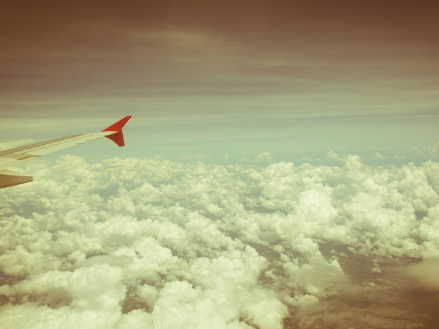 Airplane wing wallpaper 640x480