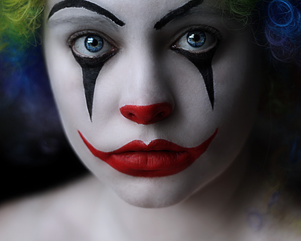 Das Sad Eyes Of Clown Wallpaper 1280x1024