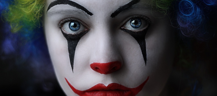 Обои Sad Eyes Of Clown 720x320