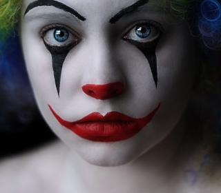 Sad Eyes Of Clown sfondi gratuiti per iPad mini 2