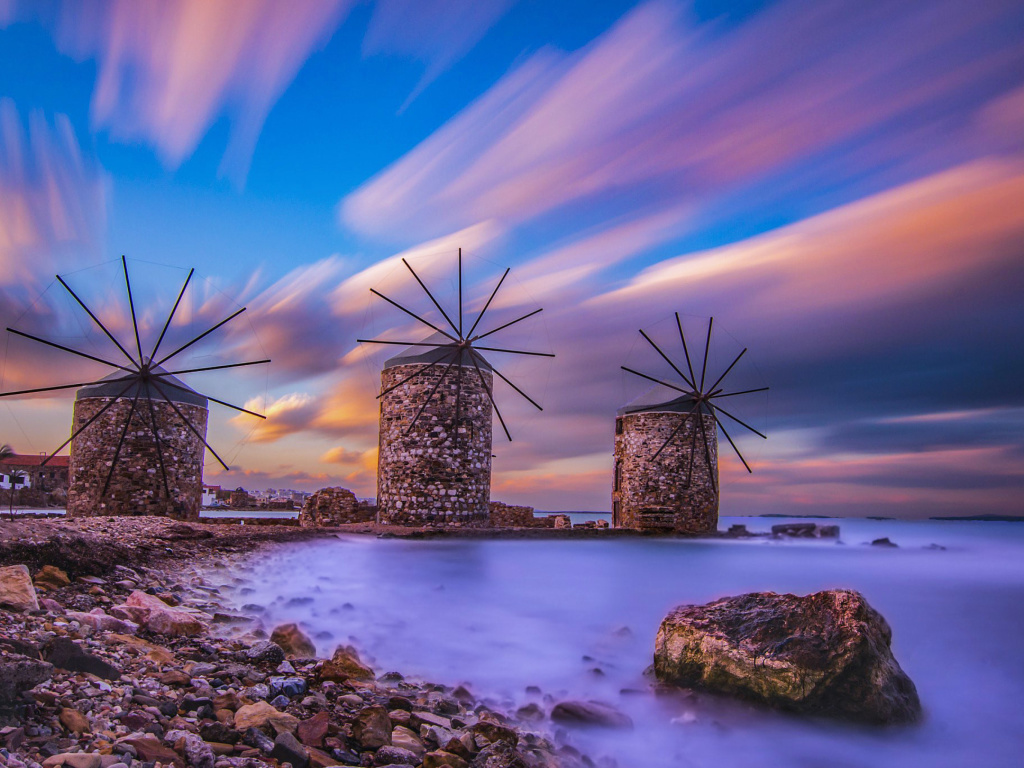Обои Windmills in Greece Mykonos 1024x768