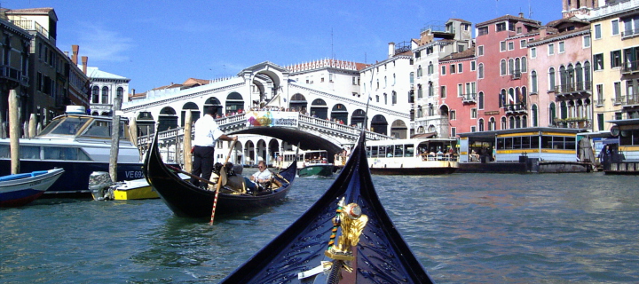Sfondi Canals of Venice 720x320