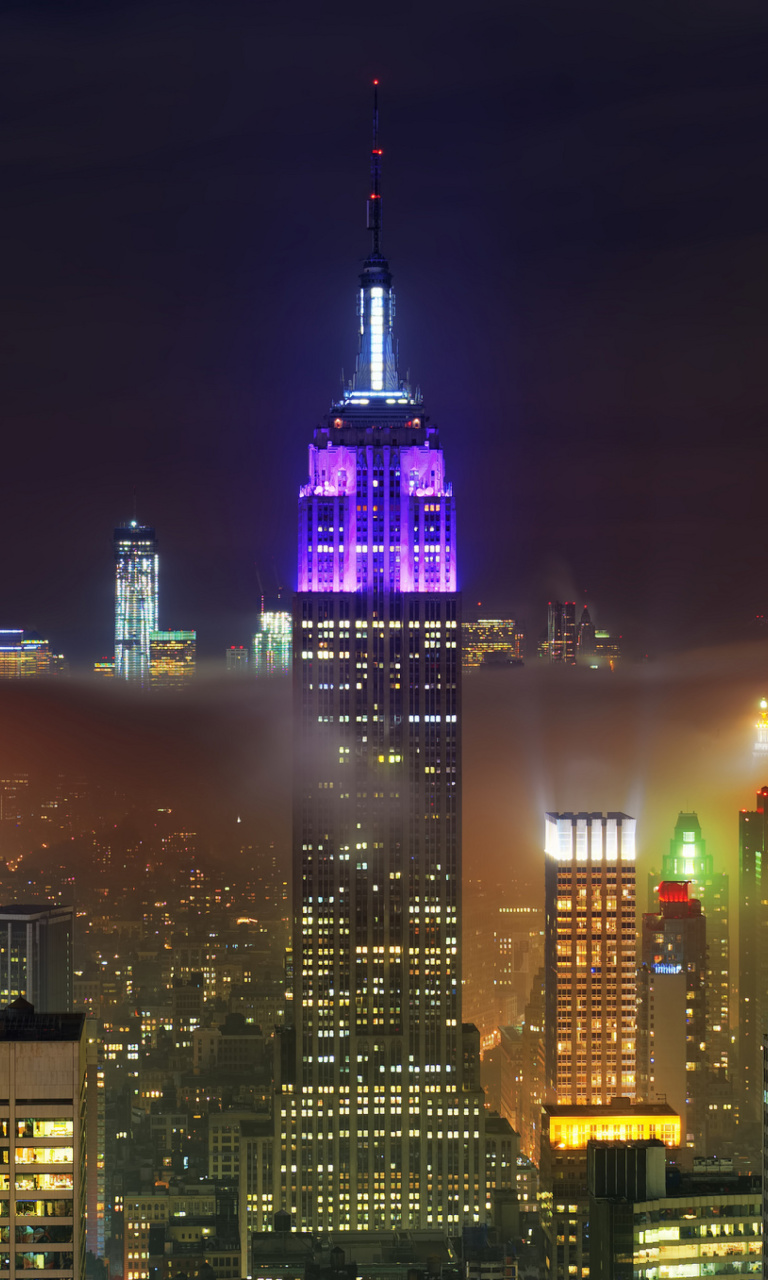 Das New York City Night Wallpaper 768x1280