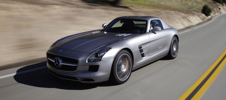 Screenshot №1 pro téma Mercedes-Benz SLS AMG 720x320