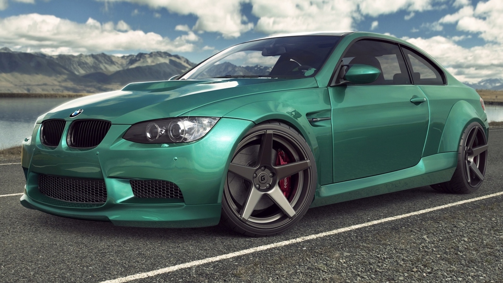 Fondo de pantalla BMW M3 E92 Tuning 1600x900