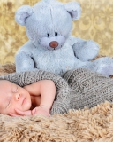 Baby And His Teddy wallpaper 128x160