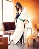 Обои Olivia Wilde in Kimono 128x160