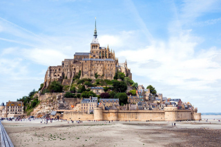 Mont Saint Michel Background for Android, iPhone and iPad