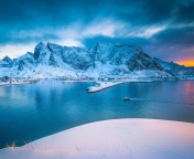 Lofoten Island wallpaper 176x144