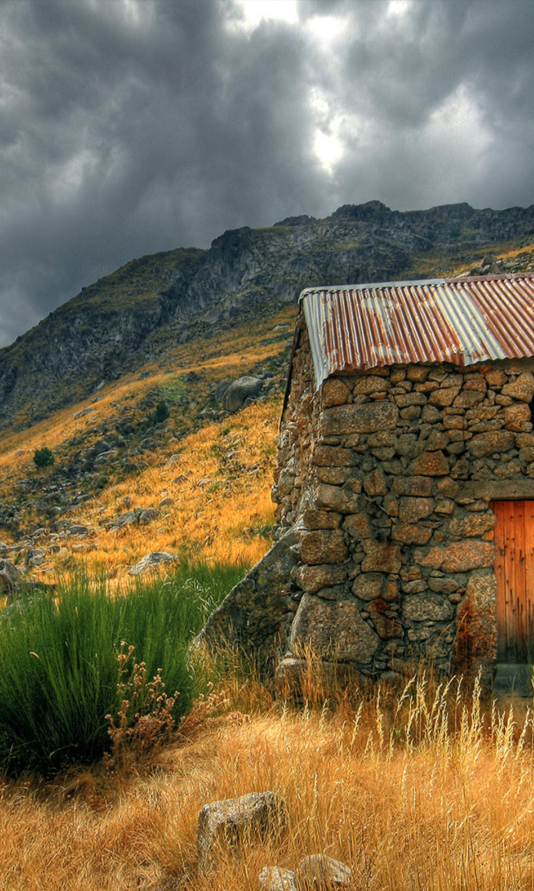 Fondo de pantalla Mountains in Georgia 768x1280