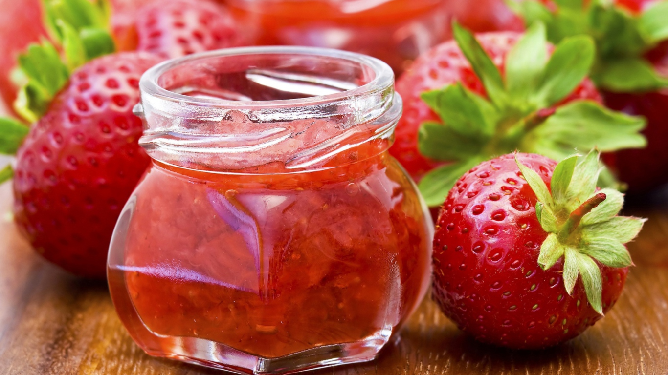 Fondo de pantalla Strawberry Jam 1366x768