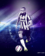 Screenshot №1 pro téma Patrice Evra - Juventus 176x220