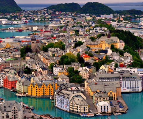 Alesund screenshot #1 480x400