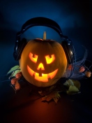 Fondo de pantalla Pumpkin In Headphones 132x176