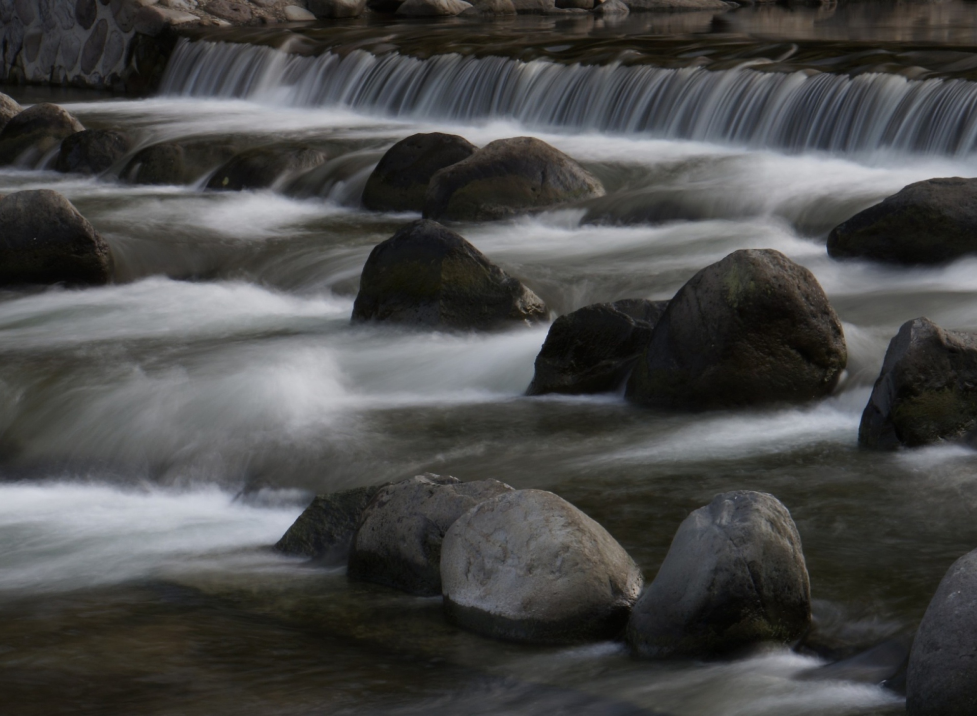 Fondo de pantalla Waterfall 1920x1408