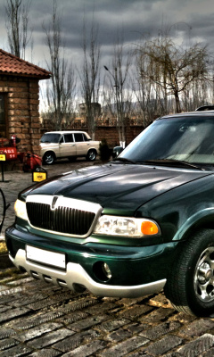 Fondo de pantalla Lincoln Navigator 2000 240x400