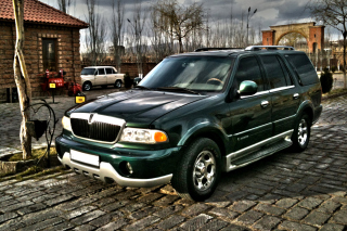 Lincoln Navigator 2000 Background for Android, iPhone and iPad