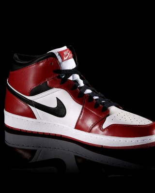 Nike Sneakers - Obrázkek zdarma pro iPhone 4