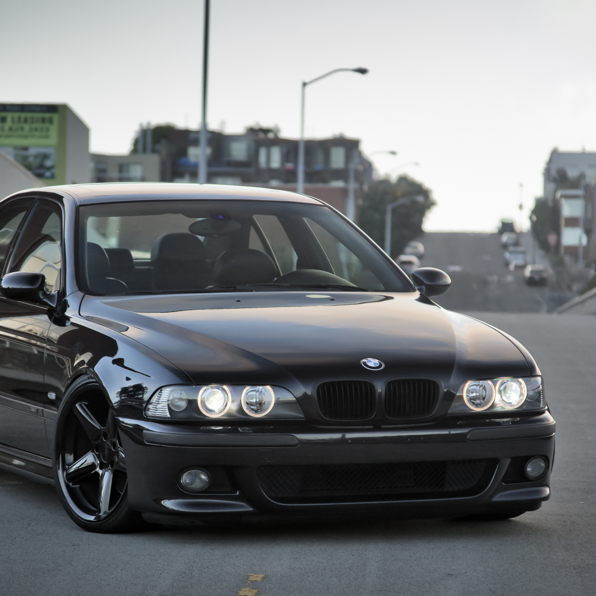 Fondo de pantalla Bmw E39 2048x2048