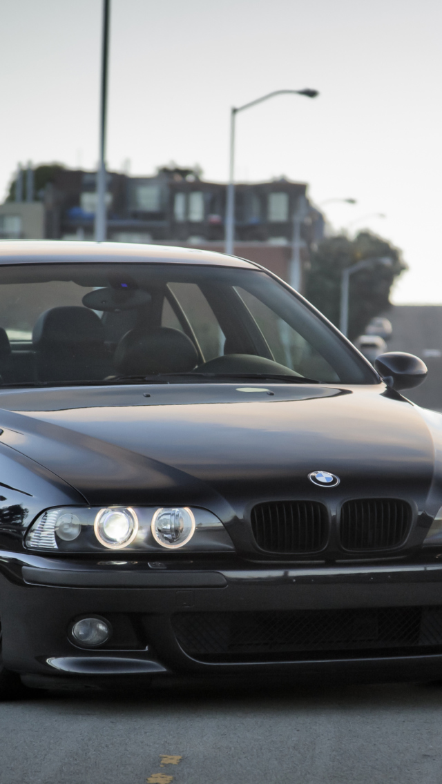 Bmw E39 wallpaper 640x1136