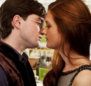 Обои Harry Potter & Ginny Kiss для телефона и на рабочий стол iPad 2