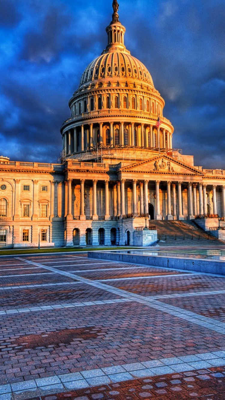 United States Capitol in Washington DC wallpaper 750x1334