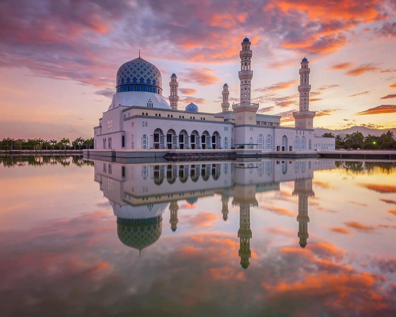 Das Kota Kinabalu City Mosque Wallpaper 1280x1024