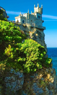 Fondo de pantalla Swallows Nest Castle in Crimea 240x400
