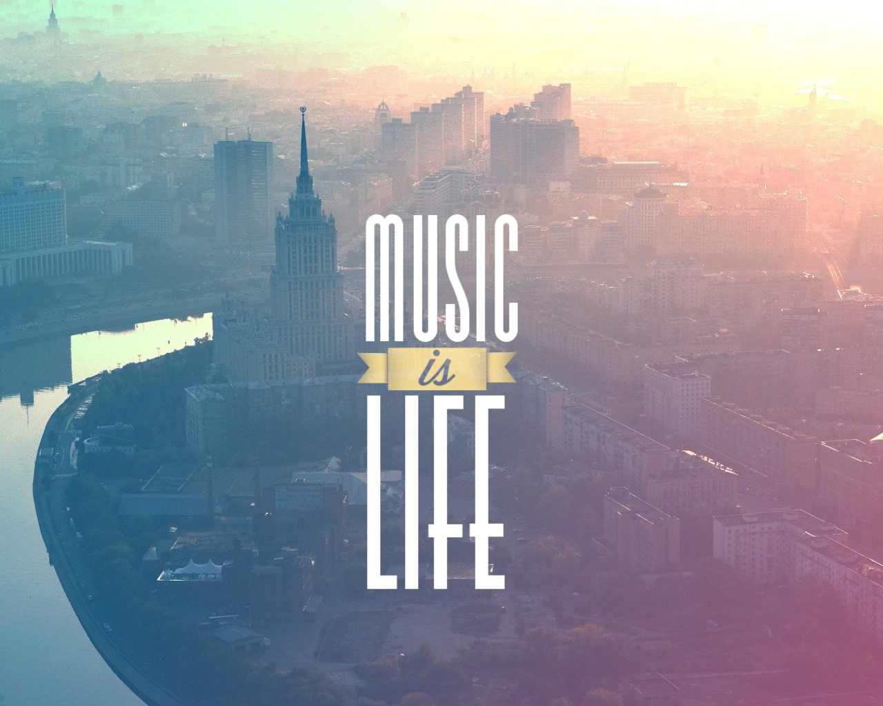 Fondo de pantalla Music Is Life 1280x1024