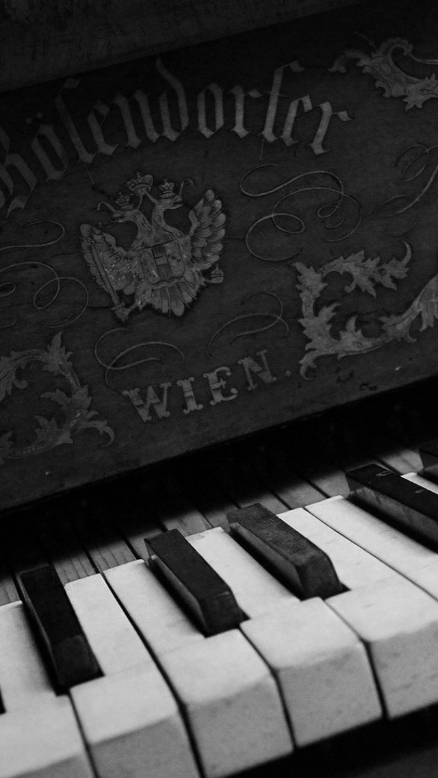 Das Vienna Piano Wallpaper 640x1136