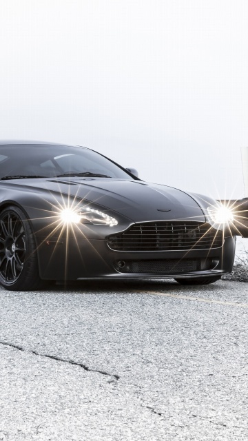 Fondo de pantalla 2015 Aston Martin V8 Vantage GT 360x640