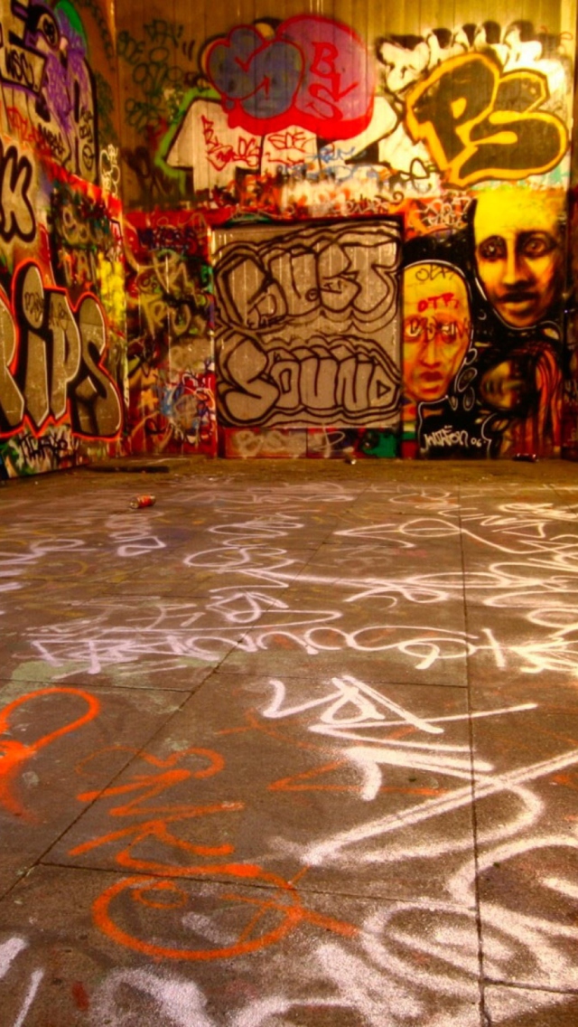 Обои Graffiti Room 640x1136