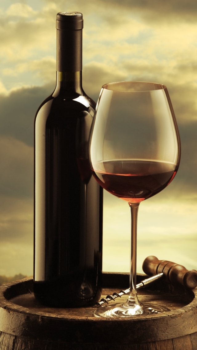 Red Wine And Wine Glass wallpaper 640x1136