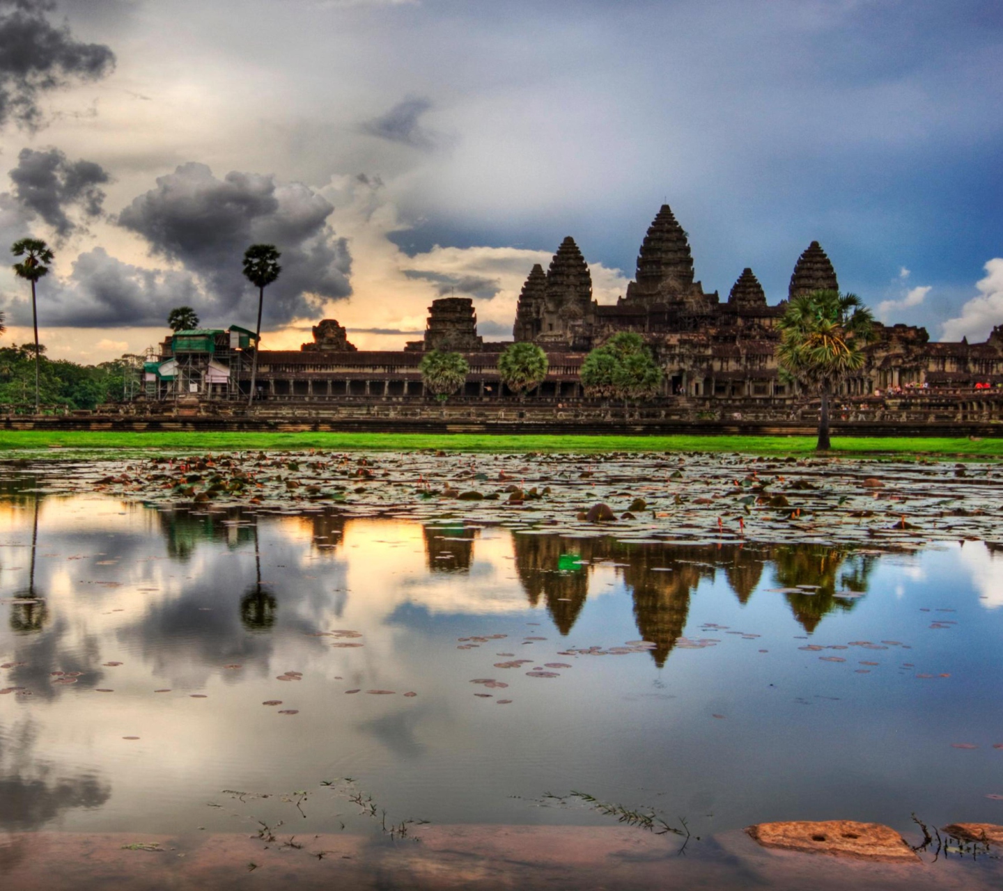 Sfondi Angkor Wat 1440x1280
