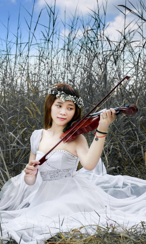 Das Asian Girl Playing Violin Wallpaper 480x800