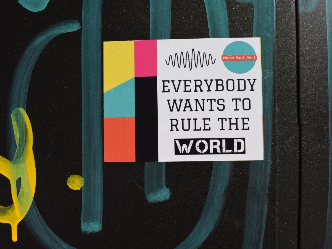 Das Everybody Wants to Rule the World Wallpaper 1152x864