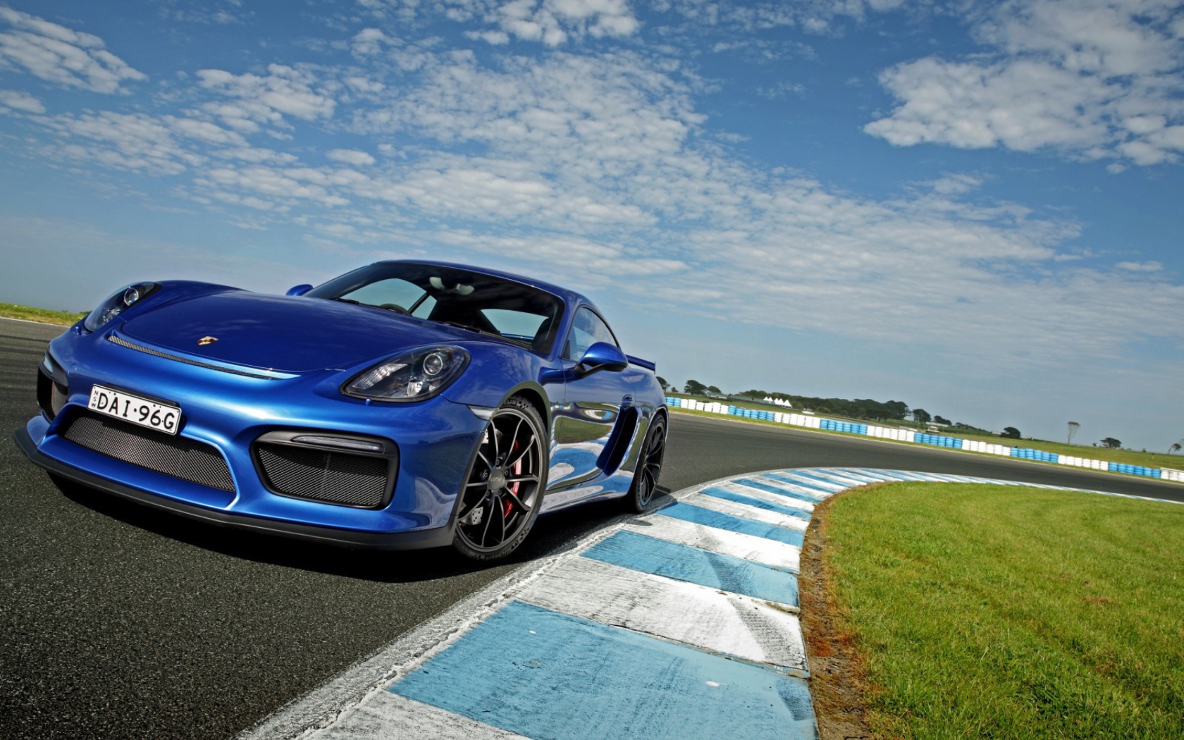 Porsche Cayman GT4 wallpaper 1680x1050