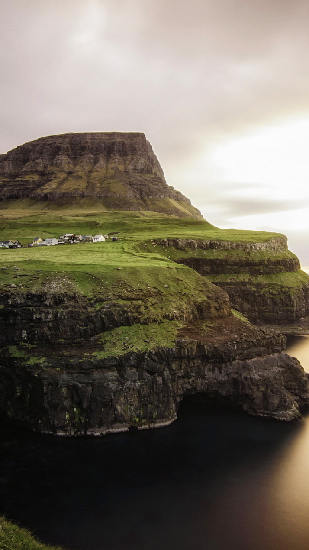 Обои Gasadalur west side Faroe Islands 1080x1920