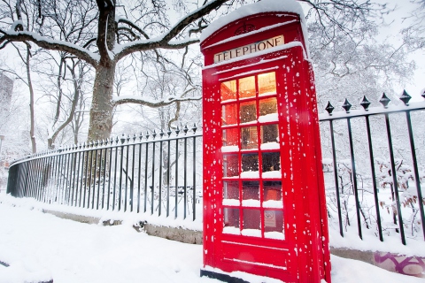 Das English Red Telephone Booth Wallpaper 480x320