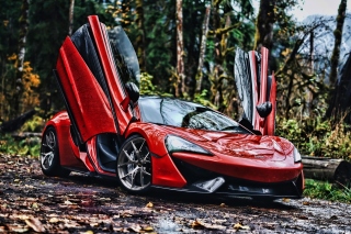 Free McLaren 570S Picture for Android, iPhone and iPad