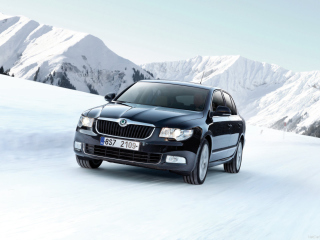 Skoda Superb wallpaper 320x240