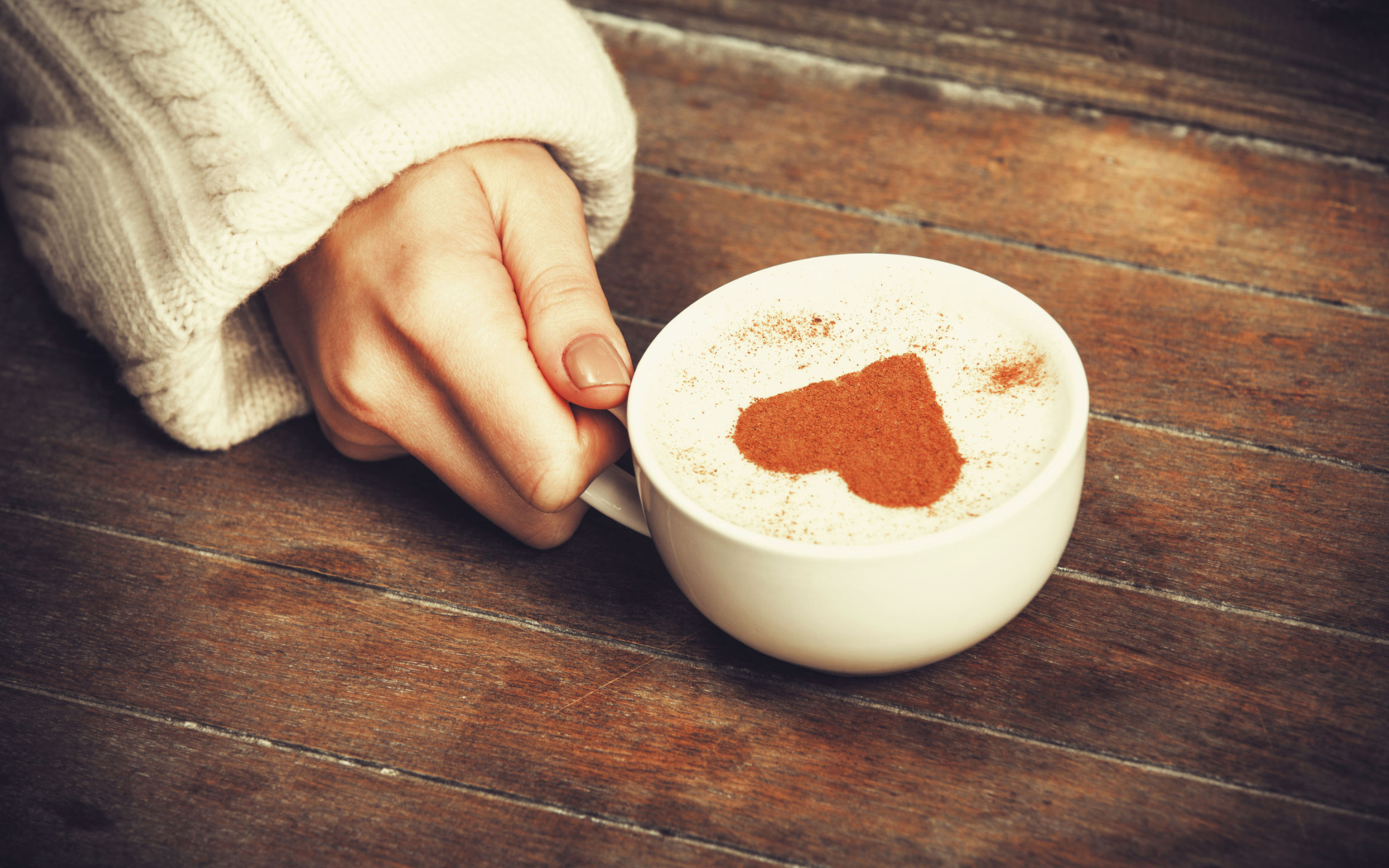 Heart Capuccino wallpaper 1680x1050