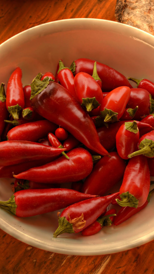 Vegetable Hot Pepper Naga Viper wallpaper 640x1136