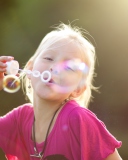 Bubbles And Childhood screenshot #1 128x160