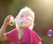 Bubbles And Childhood screenshot #1 176x144
