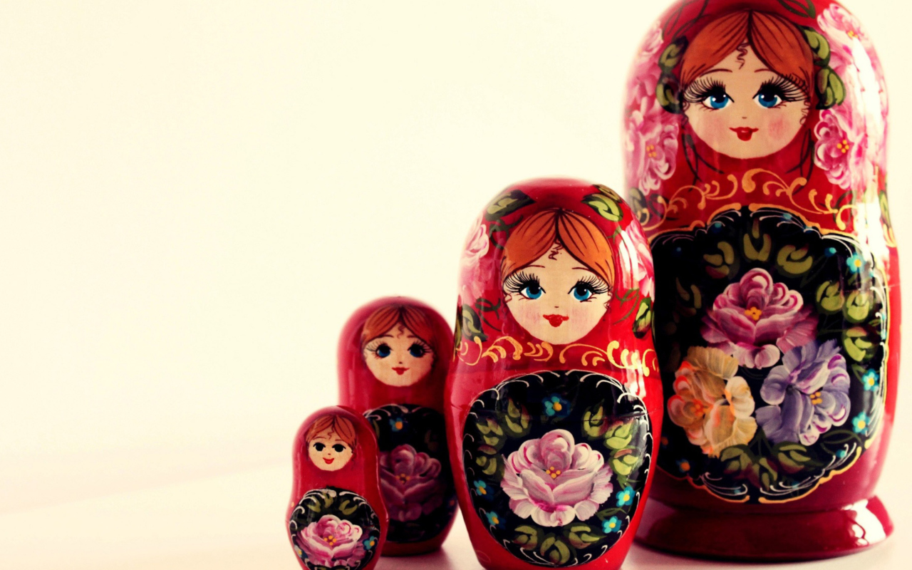 Russian Dolls wallpaper 1280x800